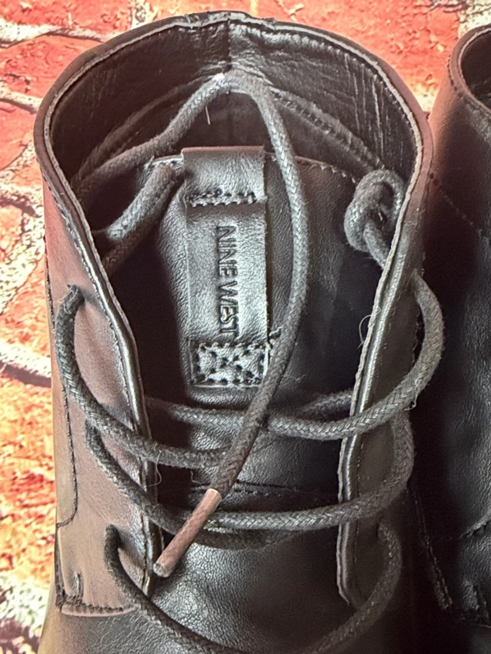Nine West Black Leather Men's Chukka Boots size 8.5 new with tags